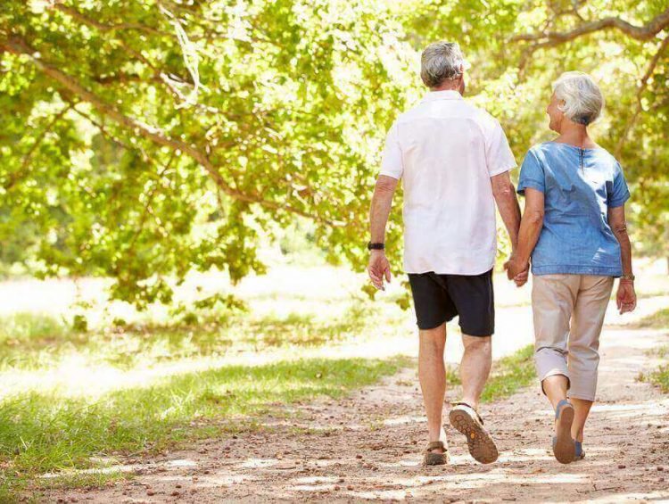 Benefits of Walking for Older People